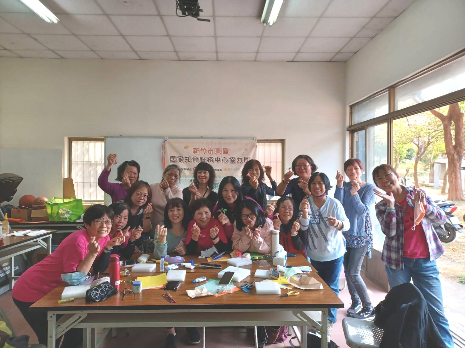 03月19日綿羊組-蜻蜓鑰匙圈-(標題圖檔)