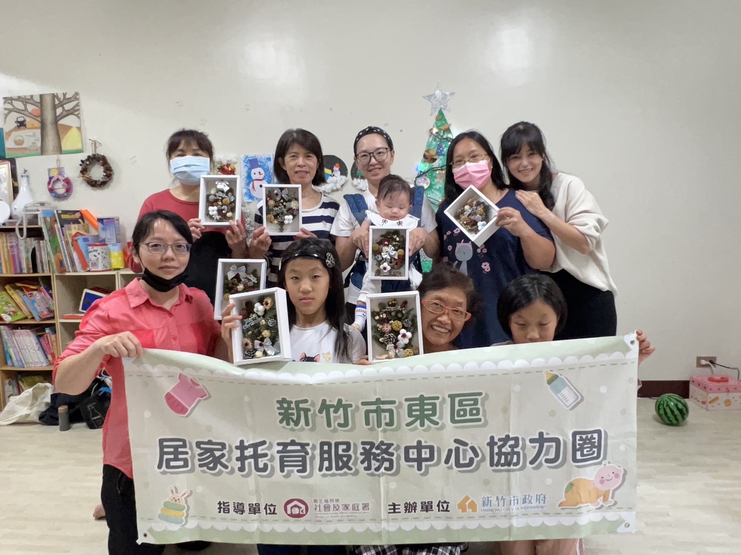 12月09日蜜蜂組-聖誕樹DIY(標題圖檔)